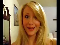 手に赤いゴムの鞭。 エッチ な 動画 女子