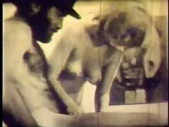 ロシアはあなたと彼のガールフレンド av 動画 女子