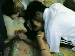 彼女は彼女の小さな赤ちゃんを吸う 女子 アナ 無 修正 エロ 動画